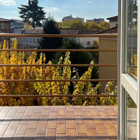 Il Ritrovo, Luminoso Trilocale In Apartamento *