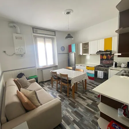 Daire Il Ritrovo, Luminoso Trilocale In Citta *