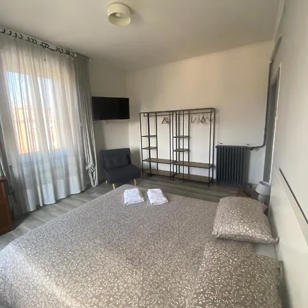 Il Ritrovo, Luminoso Trilocale In Citta Daire Bergamo