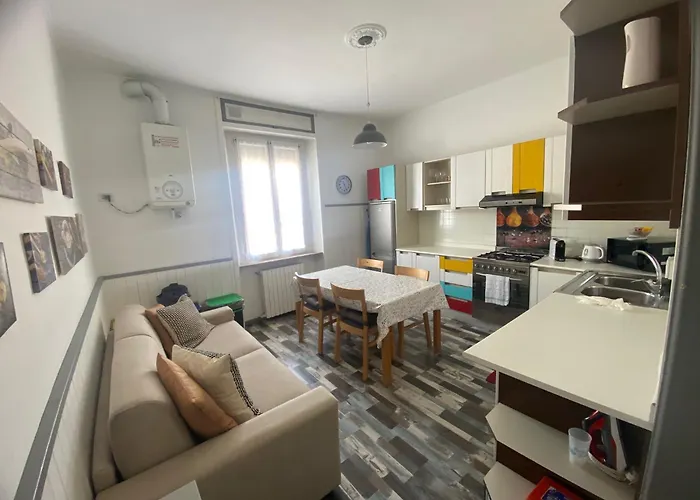 Daire Il Ritrovo, Luminoso Trilocale In Citta *